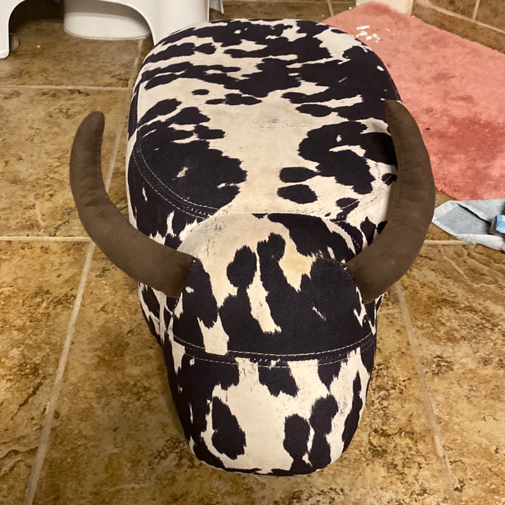 Cow print Seat soft clean just got it